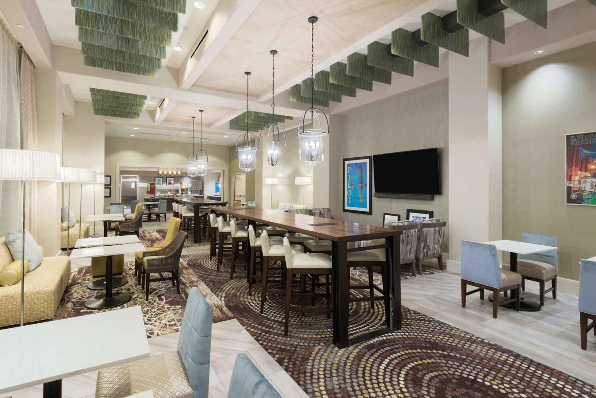 Hampton Inn & Suites Tampa Airport Avion Park Westshore Kültér fotó