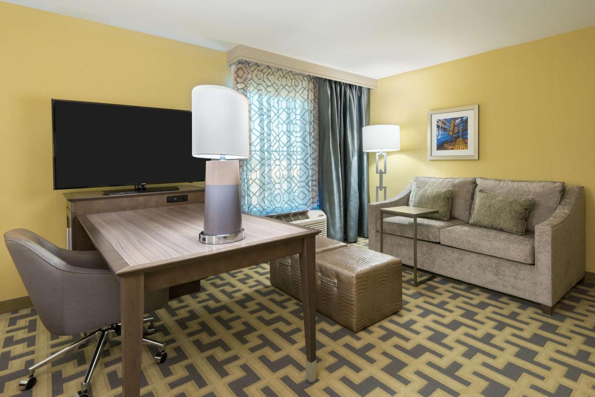 Hampton Inn & Suites Tampa Airport Avion Park Westshore Kültér fotó